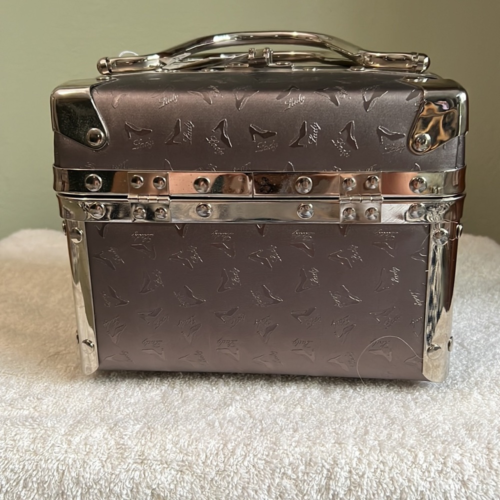 Designer Inspired Train Case With Silver Fabric With Shoe Detail Metal Clasp